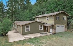 3909 N BAYVIEW RD, Waldport, OR 97394