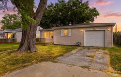 1556 S 4th Avenue, Kankakee, IL 60901