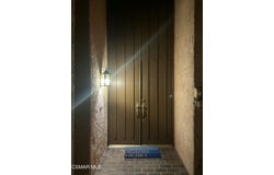 23020 Posada Drive, Valencia, CA 91354