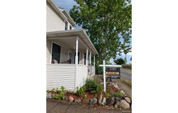 1108 S Grand Traverse Street, Flint, MI 48502