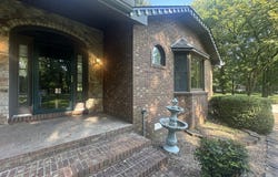 11287 Cypress Point Lane, Dexter, MO 63841