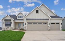 4610 Sonoma Drive, Cedar Falls, IA 50613