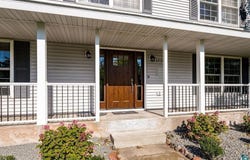 3738 N Ridge Rd, Duluth, MN 55804