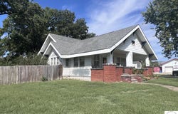 1003 N 2nd Street, Clinton, MO 64735