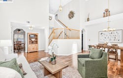 877 Curlew Rd., Livermore, CA 94551
