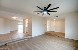 7702 N 48th Avenue, Glendale, AZ 85301