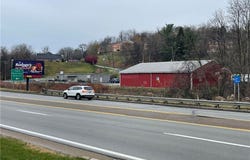 28 FAIRWOOD DR, Irwin, PA 15642