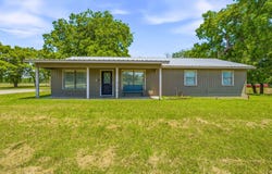 1105 Indian Creek Drive, Comanche, TX 76442