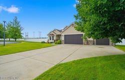 1906 W EVENING STAR Rd, Post Falls, ID 83854