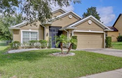 942 WILLOW OAK Loop, MINNEOLA, FL 34715