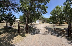 3 Brent Lane, Tijeras, NM 87059