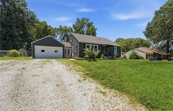 505 NE 74TH Terrace, Gladstone, MO 64118
