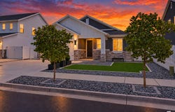 3467 S BIRCH Ln, Syracuse, UT 84075