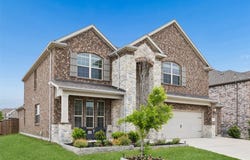1940 Tomahawk Trail, Aubrey, TX 76227