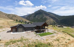 321 TRAIL VIEW Road, Irwin, ID 83428