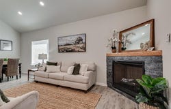 706 E Lincoln Avenue, Guthrie, OK 73044