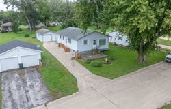 703 Oak Street, Mapleton, IA 51034