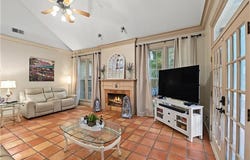 205 BRANCH Lane, Mandeville, LA 70448