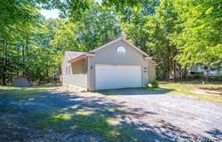 4561 N Pine Avenue, Mears, MI 49436