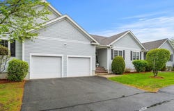 20 Russell Farm Dr, Methuen, MA 01844