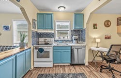 268 25TH Ave, Longview, WA 98632