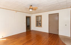 737 E Grant Highway, Marengo, IL 60152