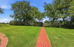 59 Noland Road, Whitesboro, TX 76273