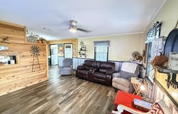 764 Hillcrest Rd, Douglas, GA 31533