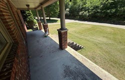 3522 Long Branch Rd, Belfry, KY 41514