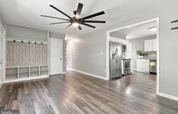 2016 EAGLE SCHOOL Road, MARTINSBURG, WV 25404