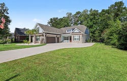 2612 Henagan Ln., Myrtle Beach, SC 29588