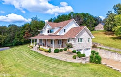 225 Rivers Edge Drive, Loudon, TN 37774