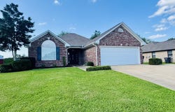 148 Colt Ln, Guntown, MS 38849