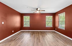 10 Middleton Ln, Atmore, AL 36502