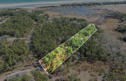 2630 Vanderbilt Blvd., Pawleys Island, SC 29585
