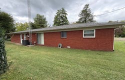 1010 E 4th Street, West Frankfort, IL 62896