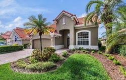 18911 AVENUE BIARRITZ, LUTZ, FL 33558