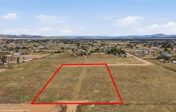 W Road 3 S lot: D, Chino Valley, AZ 86323