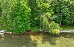 2114 Timber Lane, Brooklyn, MI 49230