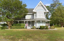 701 Fifth Street S, Carolina Beach, NC 28428