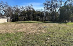 9538 Peninsula Drive, Dallas, TX 75218