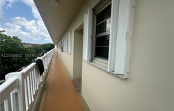 6731 Cypress Rd, Plantation, FL 33317