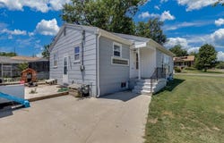 425 W 6th St, Pratt, KS 67124