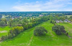 1152 EVANGELINE THRWY, Broussard, LA 70518