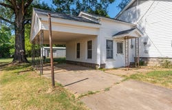 1019 E Main ST, Paris, AR 72855