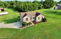 354 Deacon Trace Rd, Taylorsville, KY 40071
