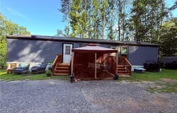 2828 E Pine Street, Mount Airy, NC 27030