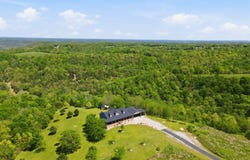 358 Spring View Place, Reeds Spring, MO 65737