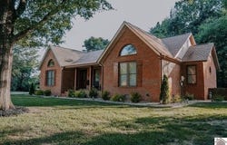 220 Valiant Drive, Paducah, KY 42001