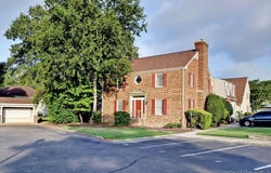 101 Burnt Bridge Way, Yorktown, VA 23692